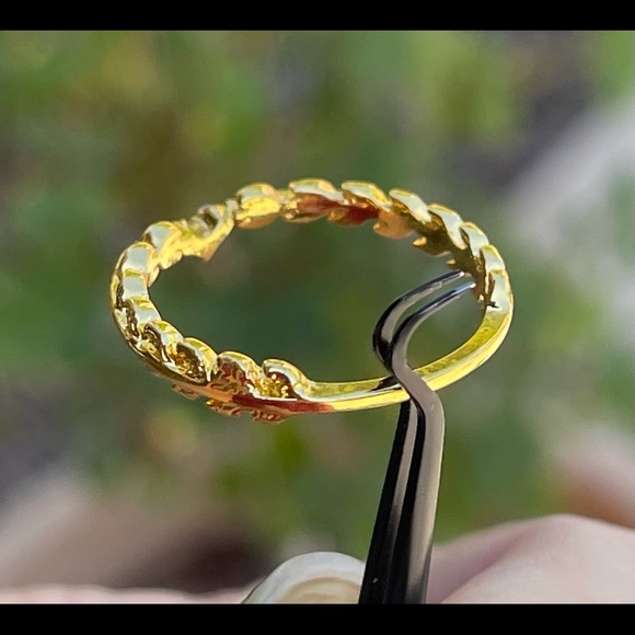 14k Gold plated CZ Ring - Size 7 - Picture 9 of 16